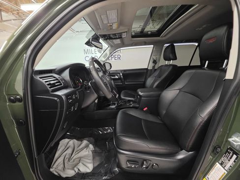 Used 2020 Toyota 4Runner TRD Pro AWD/4WD image 18