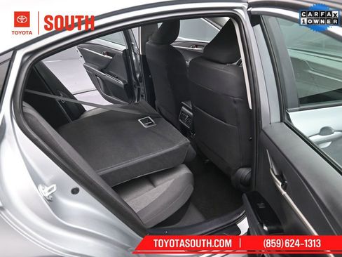Used 2025 Toyota Camry LE image 32
