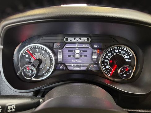 Used 2023 RAM 1500 Big Horn AWD/4WD image 16