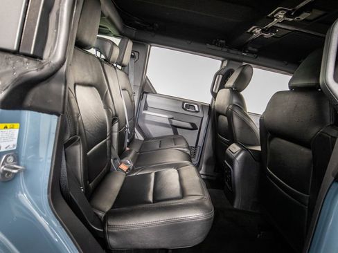 Used 2023 Ford Bronco 4-Door w/ Sasquatch Package AWD/4WD image 11