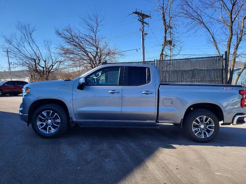 Used 2024 Chevrolet Silverado 1500 LT image 6