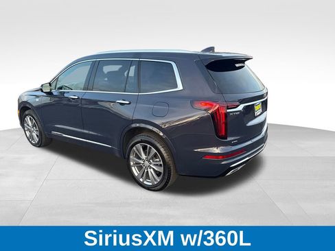 Used 2025 Cadillac XT6 Premium Luxury image 4
