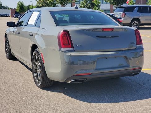 Used 2017 Chrysler 300 S AWD/4WD image 3