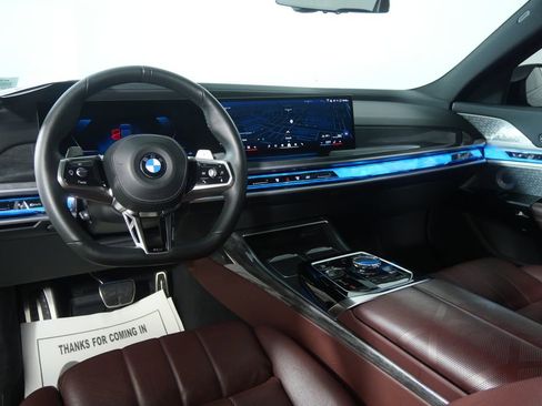 Certified 2023 BMW 760i xDrive image 19