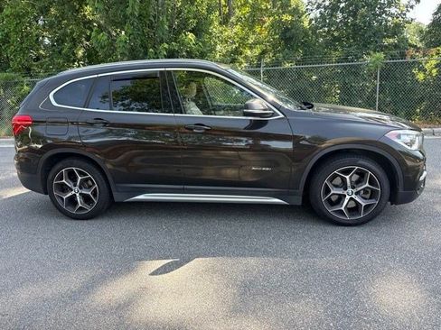 Used 2016 BMW X1 xDrive28i AWD/4WD image 11