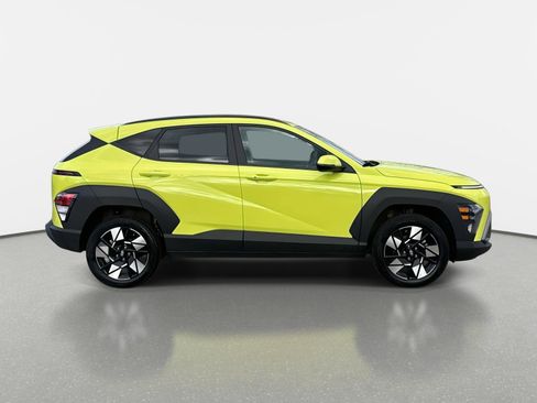 Used 2024 Hyundai Kona SEL image 4