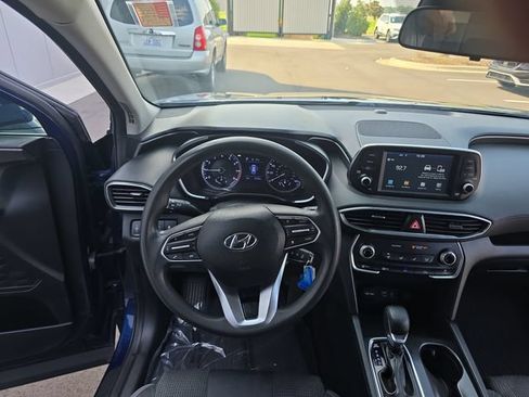 Used 2020 Hyundai Santa Fe SE AWD/4WD image 16
