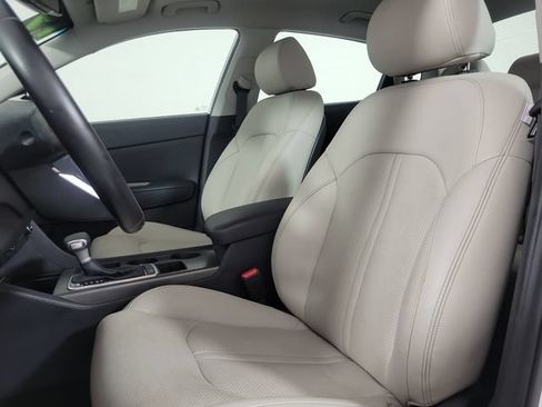 Used 2019 Kia Optima S FWD image 19