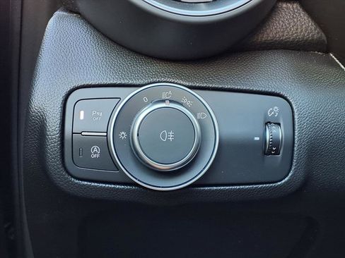 New 2025 Alfa Romeo Giulia image 18