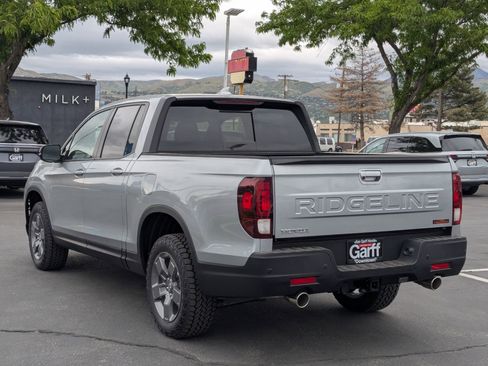 Certified 2025 Honda Ridgeline TrailSport image 8