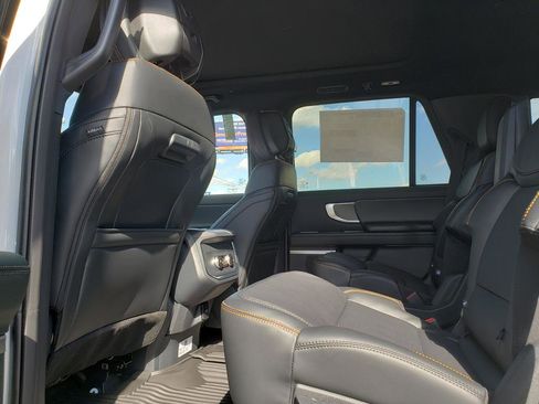 New 2026 Ford Expedition Tremor image 6