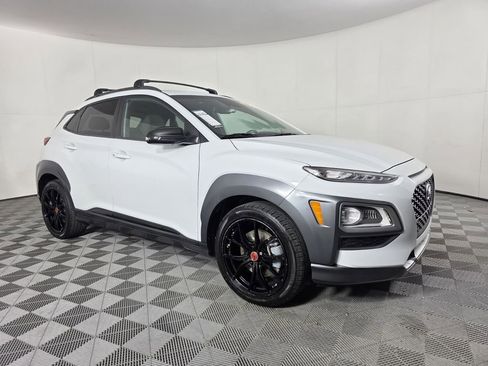 Used 2021 Hyundai Kona Night image 2