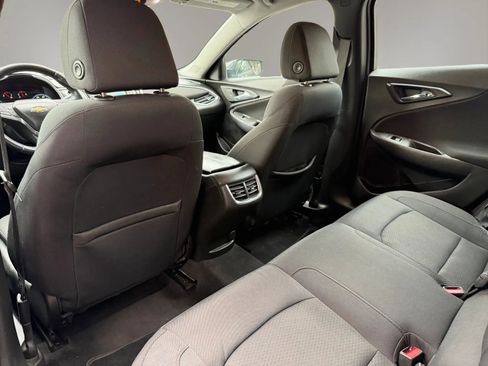 Used 2016 Chevrolet Malibu LT FWD image 33