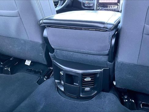 Certified 2026 RAM 2500 Big Horn AWD/4WD image 20