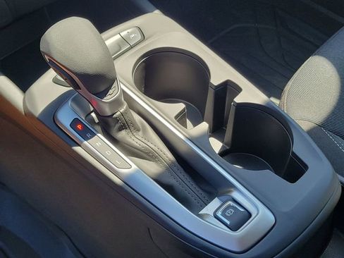 New 2026 Chevrolet Trax LS w/ LS Convenience Package FWD image 27