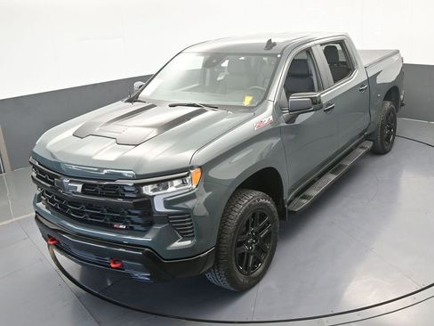 Used 2025 Chevrolet Silverado 1500 LT Trail Boss w/ Convenience Package II image 47