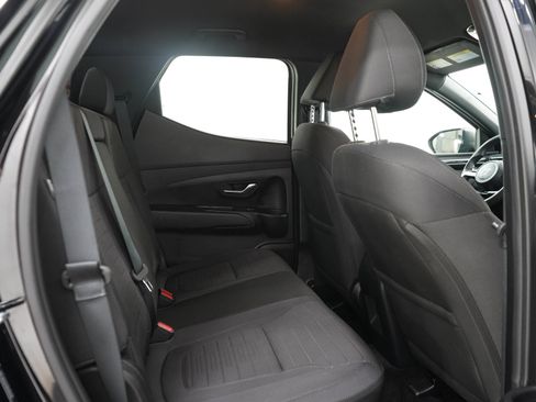 Used 2024 Hyundai Santa Cruz SE AWD/4WD image 14