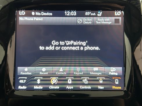 Used 2019 Jeep Cherokee Limited w/ Luxury Group AWD/4WD image 10
