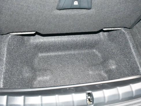 Certified 2024 BMW i7 xDrive60 image 24