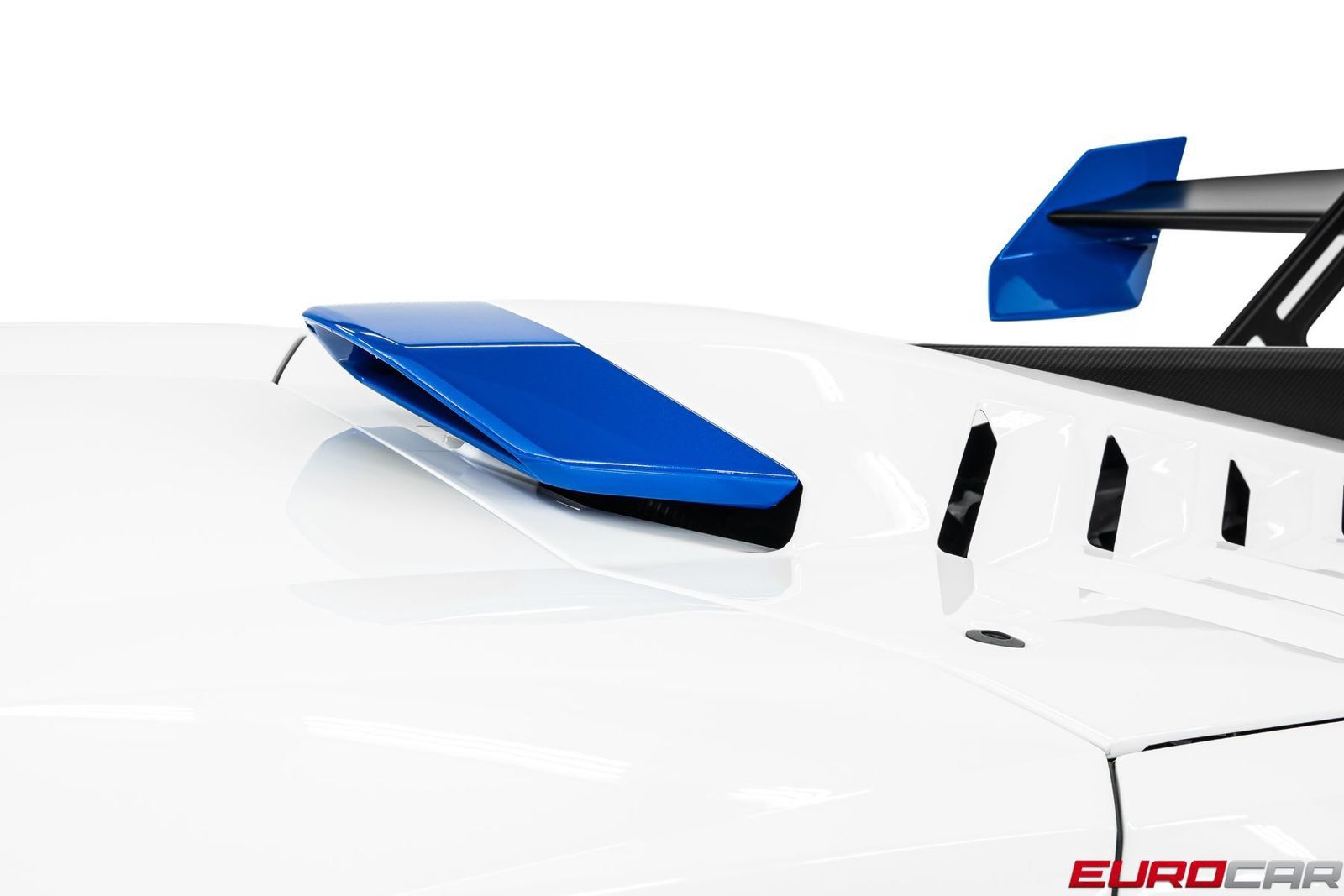 Used 2022 Lamborghini Huracan STO RWD image 18