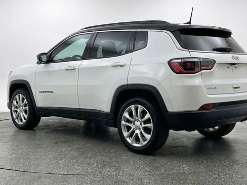 Used 2025 Jeep Compass Limited image 6