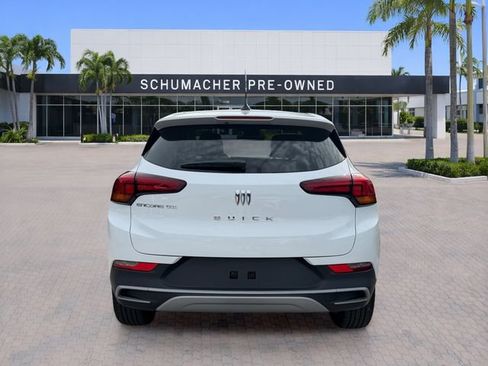 Used 2024 Buick Encore GX Preferred FWD image 6