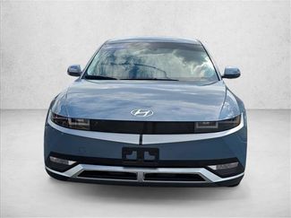 Used 2024 Hyundai Ioniq 5 SE video 2