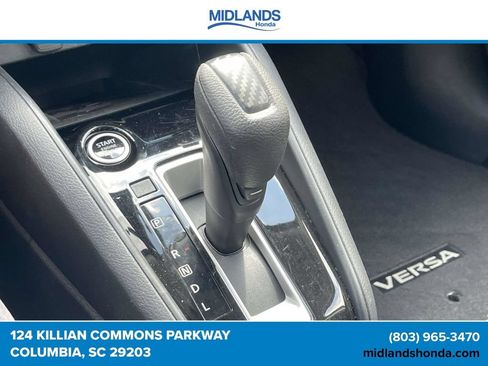 Used 2025 Nissan Versa SV FWD image 30