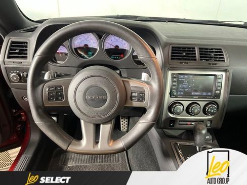 Used 2014 Dodge Challenger SXT RWD image 15