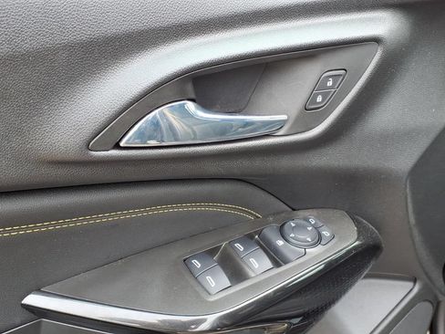 Used 2024 Chevrolet Trax ACTIV FWD image 15