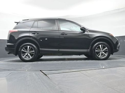 Used 2017 Toyota RAV4 XLE image 34