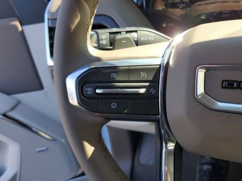 New 2026 GMC Yukon Denali w/ Sun & Power Step Package image 28