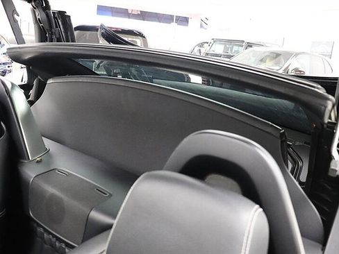 Used 2013 Mercedes-Benz SLK 250 image 20