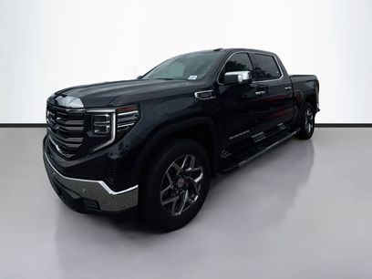 Used 2025 GMC Sierra 1500 SLT w/ SLT Premium Plus Package