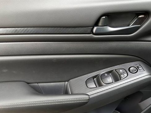 New 2026 Nissan Altima 2.5 SV FWD image 11