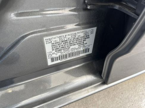 Used 2025 Nissan Sentra SV image 27