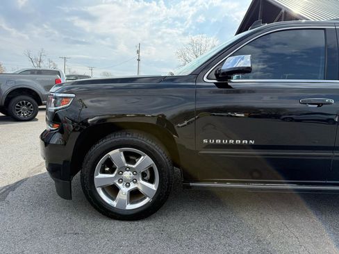 Used 2018 Chevrolet Suburban Premier image 44