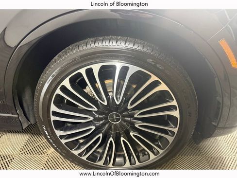 Certified 2023 Lincoln Aviator Black Label w/ Dynamic Handling Package AWD/4WD image 13