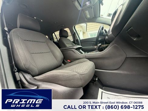 Used 2019 GMC Acadia SLE AWD/4WD image 19
