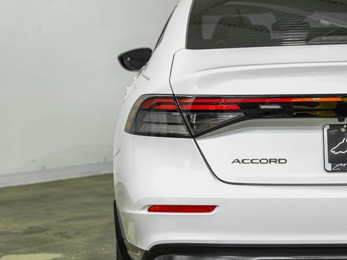 Used 2024 Honda Accord EX image 50
