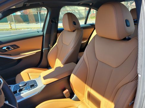 New 2026 BMW 330i Sedan w/ M Sport Package image 16