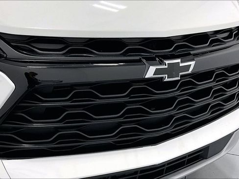 Used 2024 Chevrolet Blazer LT w/ Convenience Package FWD image 34