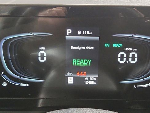 Used 2024 Kia Sportage LX image 19