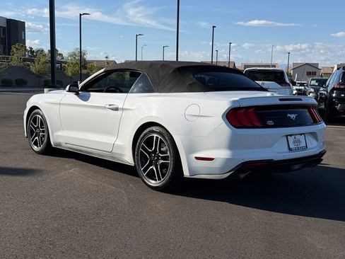 Used 2022 Ford Mustang Premium RWD image 3