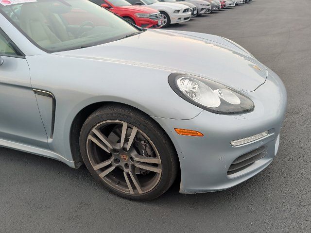 Used 2014 Porsche Panamera RWD image 21