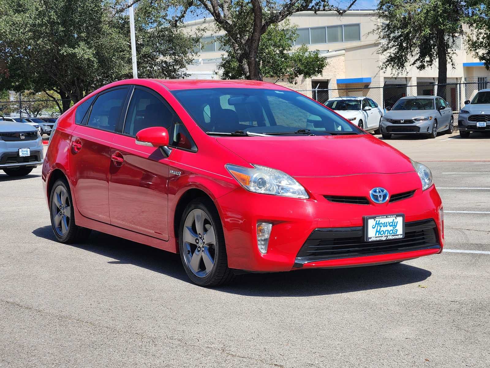 Used 2015 Toyota Prius Persona Series FWD image 3