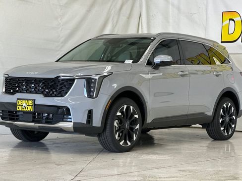 New 2026 Kia Sorento EX AWD/4WD image 8