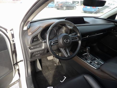 Used 2021 MAZDA CX-30 AWD 2.5 S w/ Premium Package image 10