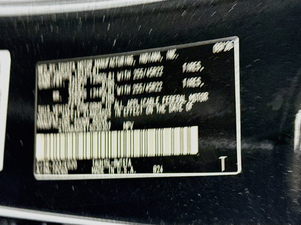 New 2026 Lexus TX 500h AWD image 33