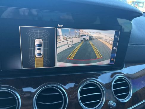 Used 2018 Mercedes-Benz E 300 image 34